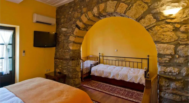 Pension Mariana, Book Hotel Hotels in Nafplio with Parking, Parking