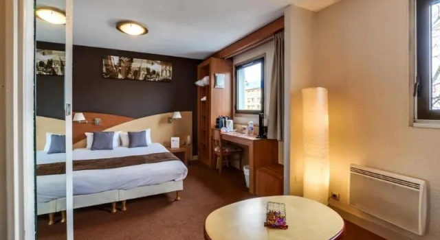 Двухместный люкс Comfort Brit Hotel Saint-Nazaire Centre
