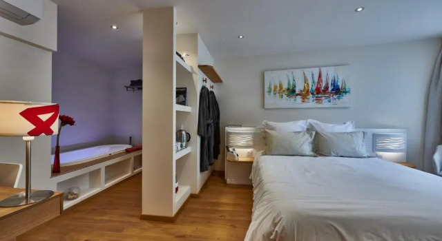 Номер Deluxe Maison de la Garenne & Spa