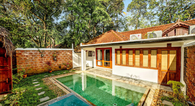Вилла с видом на озеро Coconut Lagoon Kumarakom - A CGH Earth Experience
