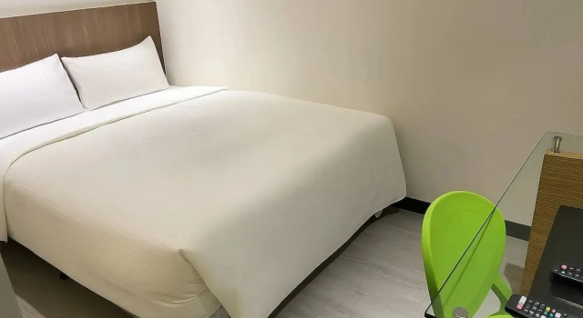 Economy Doppel Zimmer Warm House
