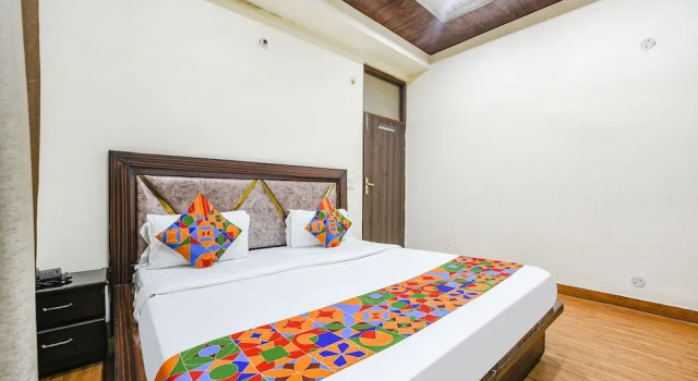 Номер Premium FabHotel Royal Inn - Sector 22D, Chandigarh