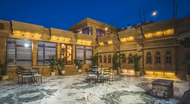 Hotel Grand Khalifa, Забронировать Отель Отели штата Раджастхана с парковкой, Парковка