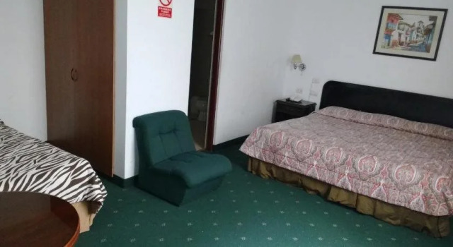 Cesar´s Hotel La Merced, Varaa Hotelli Hotellit Trujillo aamiaisella, Aamiainen
