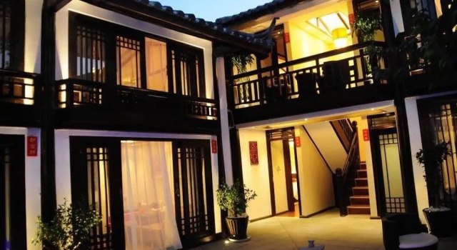 巡山民宿, Rezerwuj Hotel Lijiang Yunnan