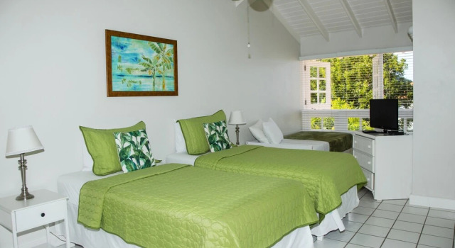 The Anchorage #5 a 2 bedroom Waterfront Condo in Rodney Bay 2 Condo by RedAwning, Prenota Appartamento Hotel a Castries con parcheggio, Parcheggio