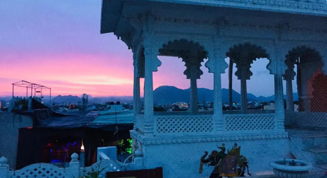 Dream Heaven Haveli, Забронировать Отель Отели штата Раджастхана с завтраком, Завтраки