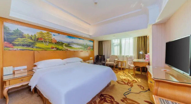 Vienna Hotel Huizhou Dahuxi, Boek Hotel Goedkope hotels in Guangdong