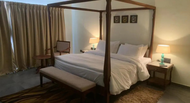 Arc Resort, Buchen Sie Resort Wakad 