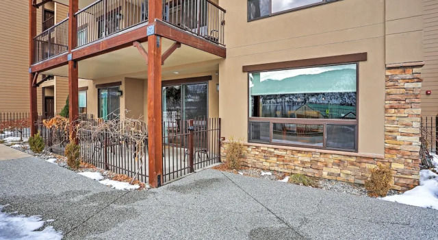 Marvelous Manson Condo, Steps to Lake Chelan Beach, Prenota Hotel Manson Lake Chelan