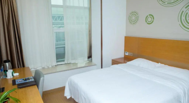 Одноместный номер Standard GreenTree Inn Yangzhou Railway Station Jinzhankou Business Hotel