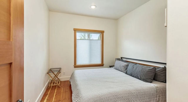 The Mountain Ave House by WanderLodges, Rezerwuj Dom wakacyjny Ashland Rogue Valley