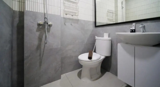Апартаменты Deluxe Restful And Tidy 2Br At Benson Supermall Mansion Apartment
