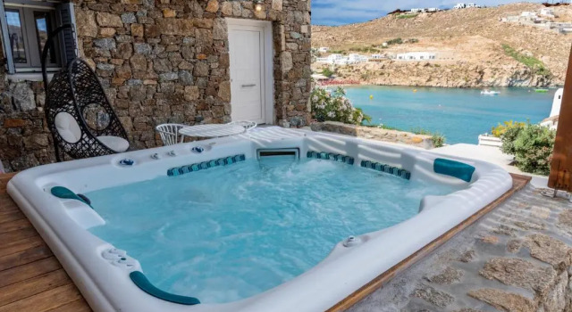 Полулюкс Etesians Suites & Villas
