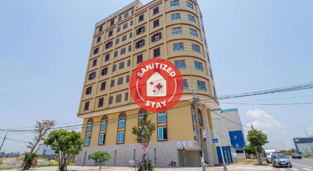Capital O 215 An Duc Hotel Da Nang, Rezerwuj Hotel Tanie hotele w Da Nang