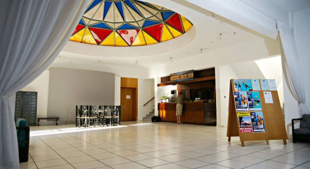 Elies Villa
