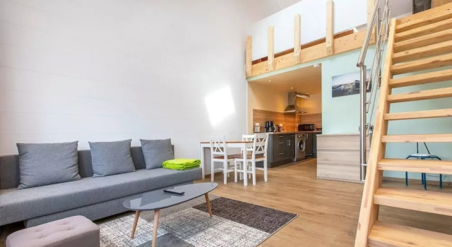 Апартаменты Comfort с видом на поле для гольфа Domaine des Ecuries - Appartements meublés à Talloires