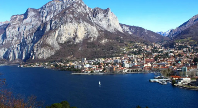 La Casa del Sarto - Rooms and Apartments, Prenota Appartamento Lecco Como