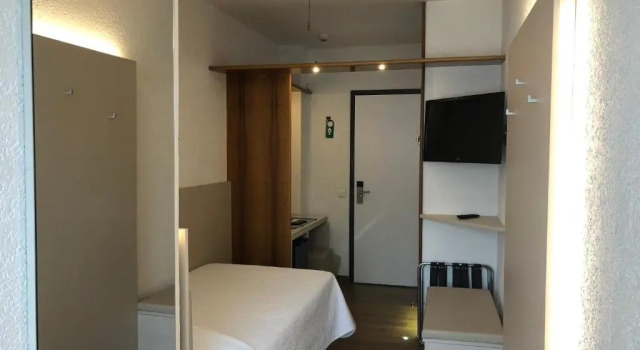 Одноместный номер Standard Hotel Campione