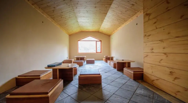 Hotel Batseri SANGLA, Забронировать Отель Отели Сангла с парковкой, Парковка