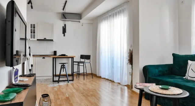 SilverSea Apartman, Buchen Sie Ferienwohnung Šabac Zentralserbien