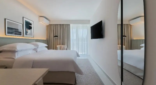 Двухместный полулюкс с балконом Bluesun Hotel Borak