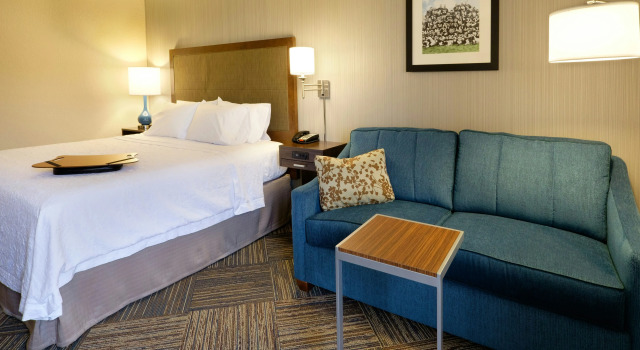 Hampton Inn Green Bay Downtown, Buchen Sie Hotel Green Bay Wisconsin