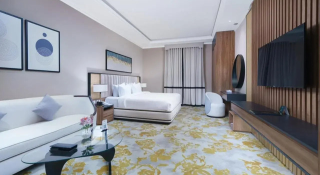 Larichy Hotel, Book Hotel Hoteller i Tabuk Region med parkering, Parkering