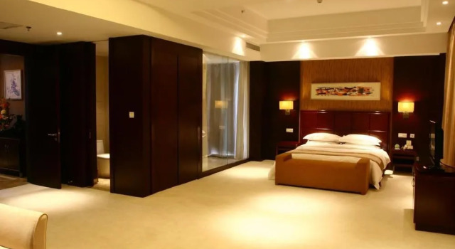 Shanxi Tian Rui Business Hotel - Taiyuan, Забронировать Отель Отели Шаньси 4 звезды, 4*