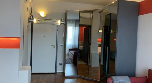 Апартаменты Carlotta Station Suite