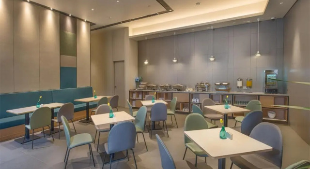 Двухместный номер Standard Home Inn Selected Nanjing Xinjiekou Center