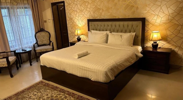 Daffodils Inn, Prenota Hotel Islamabad Pakistan, vicino a Shalimar Cricket Ground