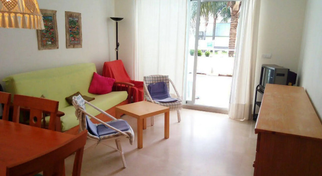 Apartamentos Gandía Universidad 3000