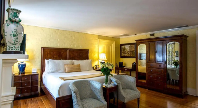 Двухместный номер Deluxe The Gastonian, Historic Inns of Savannah Collection