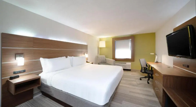 Номер Standard Holiday Inn Express Prince Frederick by IHG