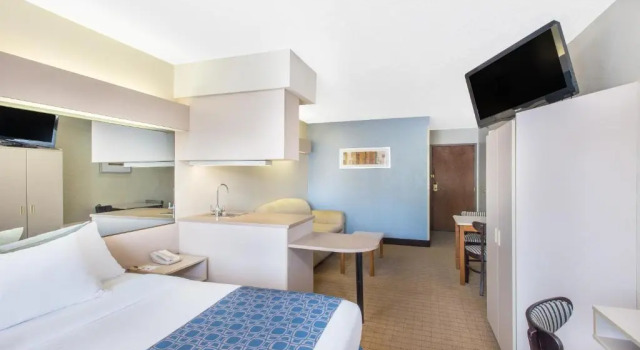 Номер Superior Microtel Inn & Suites by Wyndham
