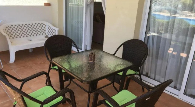 Апартаменты One bedroom apartment at diana gardens