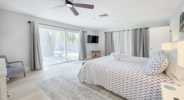 14 Beach Lagoon Road at The Sea Pines Resort, Забронировать Курортный отель Хилтон-Хед-Айленд Lowcountry, рядом с Поля для гольфа Heron Point and Ocean Course