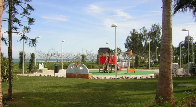 Апартаменты Bonito apartamento en Marina D'or [1ra línea de playa]