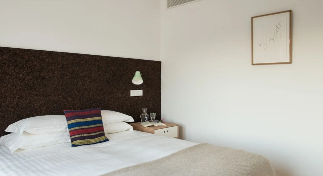 Коттедж с 2 комнатами Craveiral Farmhouse by Belong Staying & Feeling