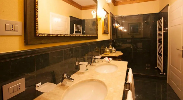 Апартаменты Martins Residence de Luxe