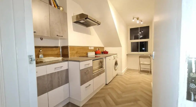 Апартаменты Deluxe Grace Apartments - Living Spring 1