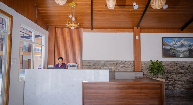Majestic Lake Front Hotel and Suites