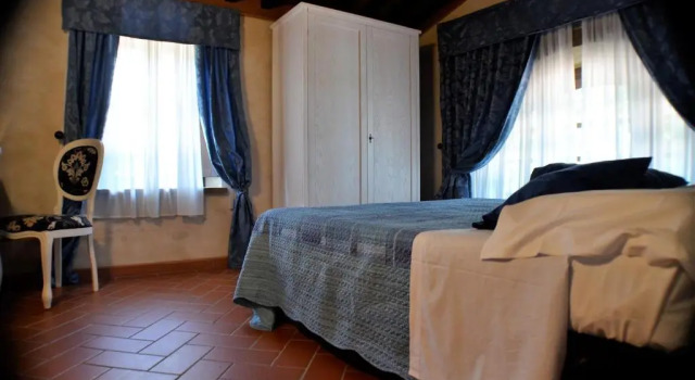 Villa Le Polle di Meletro, Prenota Villa Chianni Toscana