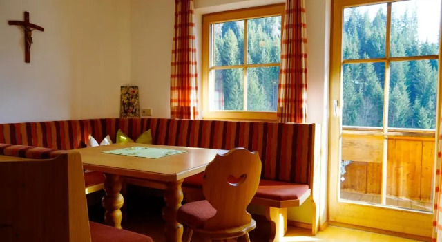 Lederer Zuhaus, Забронировать Отель Отели Долины Альпбах с парковкой, Парковка