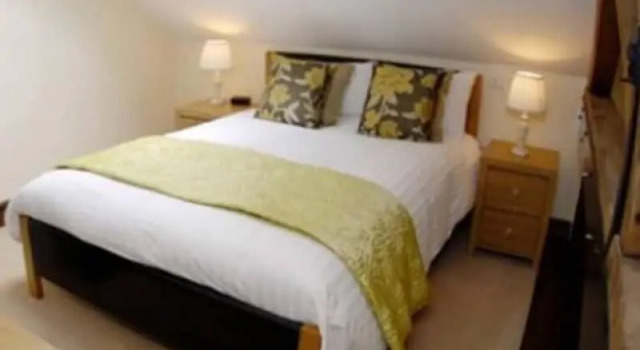 Suite England's Gate and Coachhouse