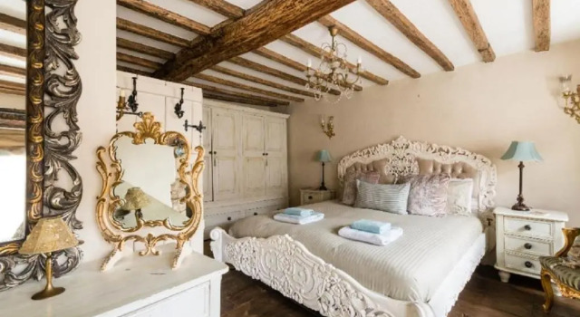 Tudor Cottage