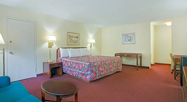 Двухместный номер Standard Bristol Parkway inn