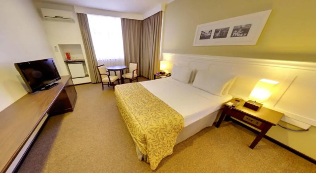 Двухместный номер Standard Marques Plaza Hotel
