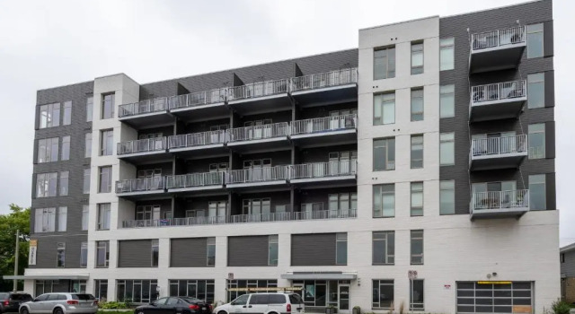 Flexhome Walker's Point 1BR Q2